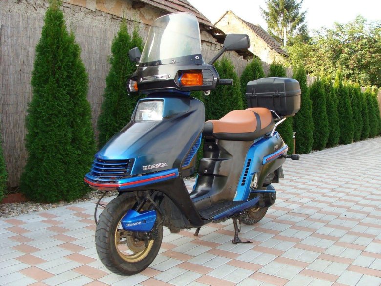 Honda Elite 250