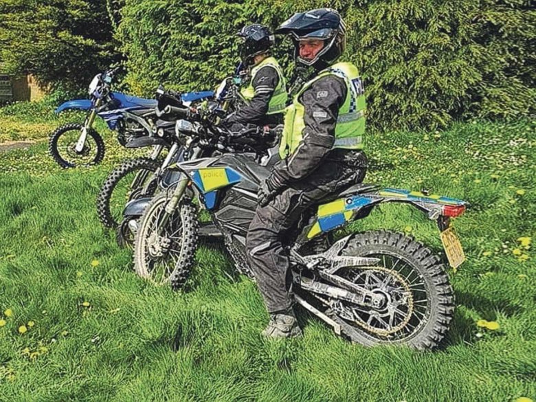 Эндуро полиция