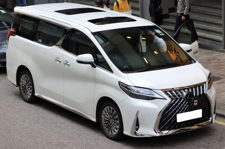 Минивэн Lexus lm300h