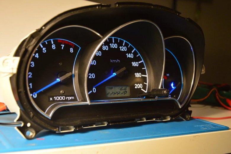 Приборка Hyundai Accent