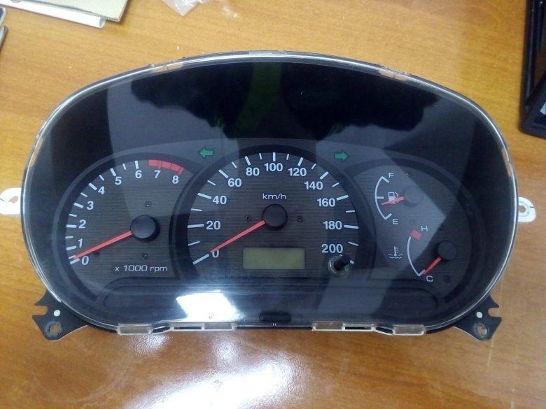 Панель приборов акцент ТАГАЗ 2008