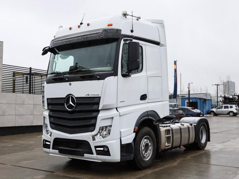 Автомобиль