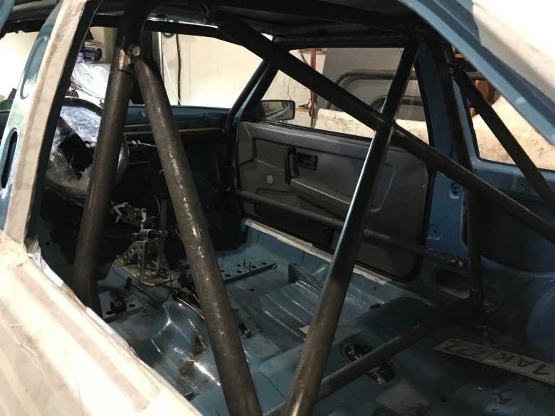 Каркас безопасности ВАЗ 2107 болтовой