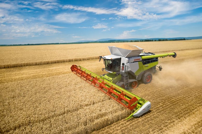 Комбайн CLAAS Lexion