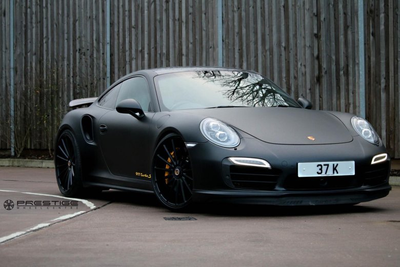 Порше 911 черный матовый