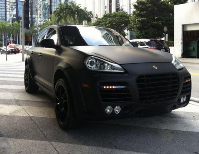 Порше Кайен черный матовый