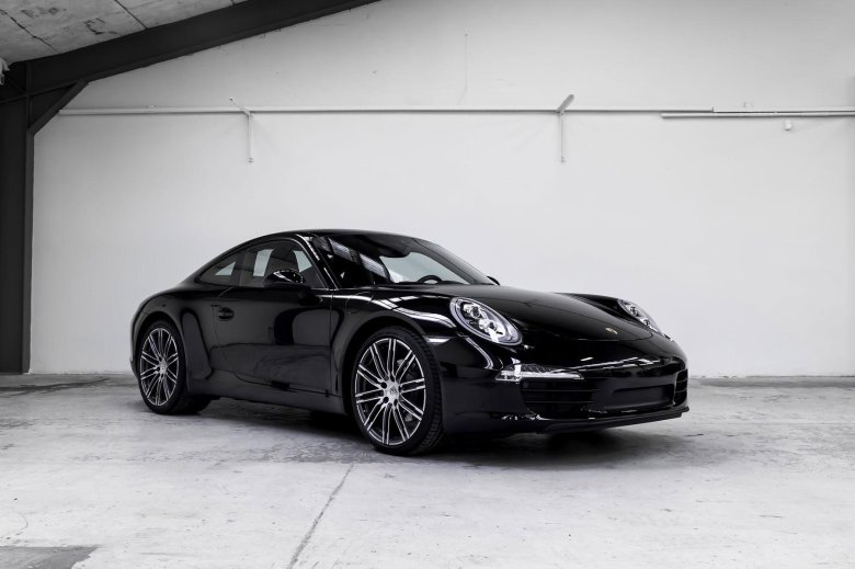 Porsche 911 Black