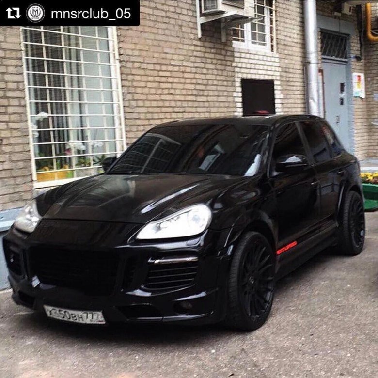Порше Кайен 2009 черный