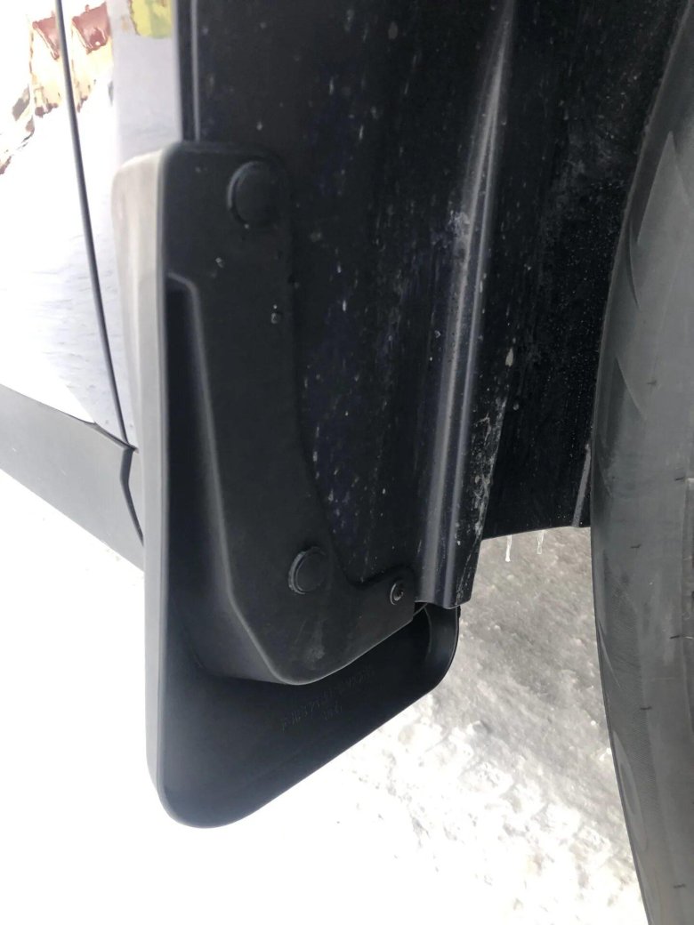 Брызговики передние Exeed LX