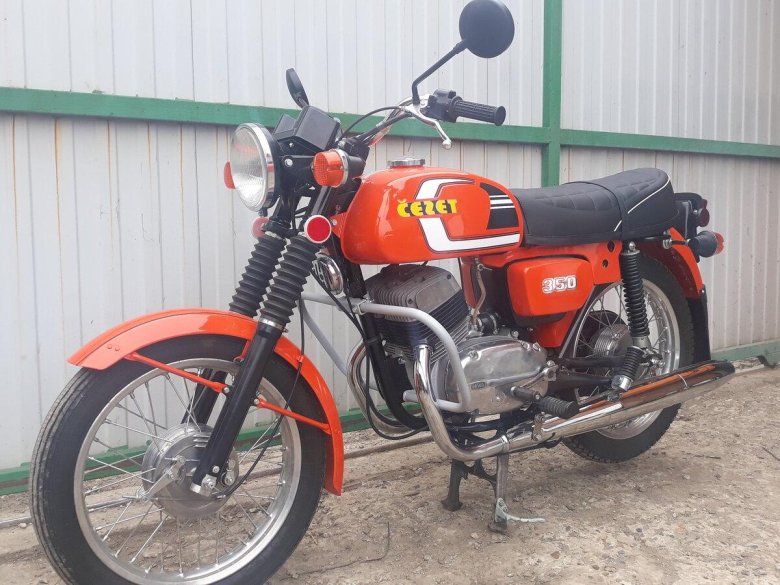 Мотоцикл чезет 350