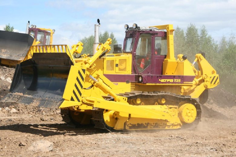 Бульдозер ЧЕТРА Т-25.01