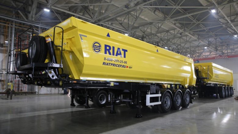 RIAT полуприцеп