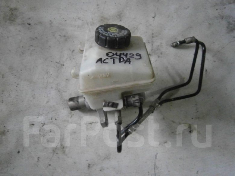 Главный тормозной цилиндр Опель Астра j