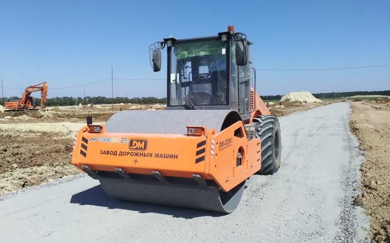 Каток грунтовый DM-617