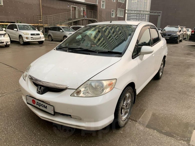 Honda Fit Aria 2003