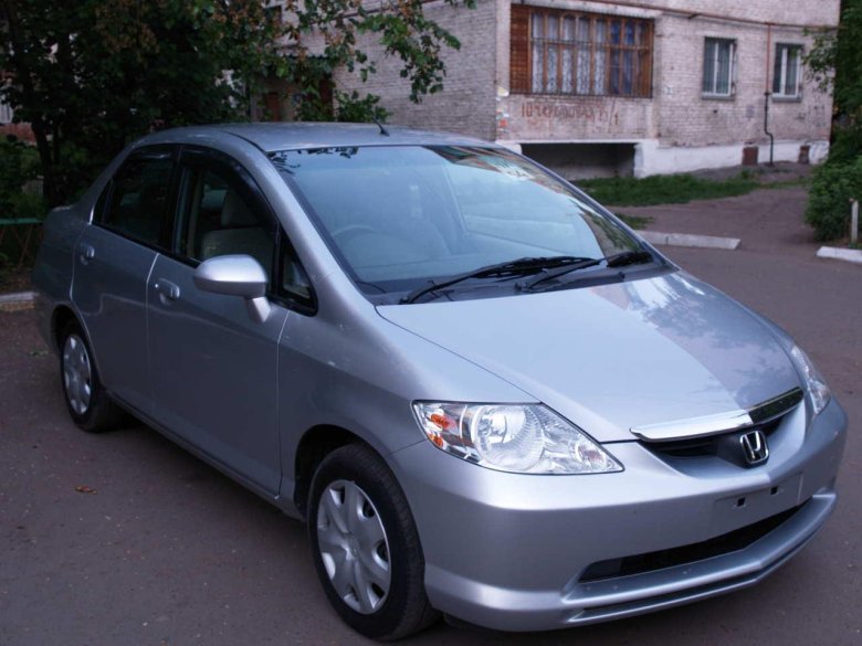 Хонда фит Ария 2005
