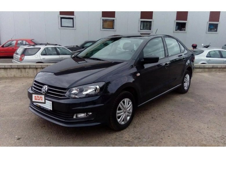 Volkswagen polo v рестайлинг