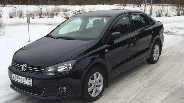 Volkswagen polo sedan 2012 черный
