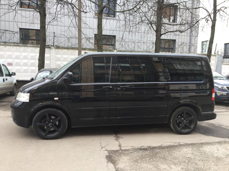 Фольксваген т5 черный