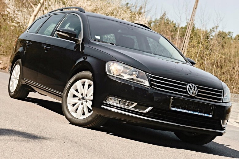 Фольксваген Пассат черный