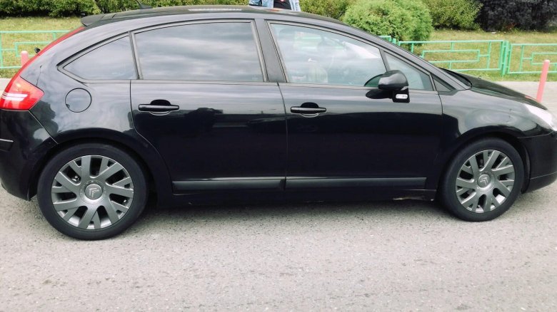 Citroen c4 черный