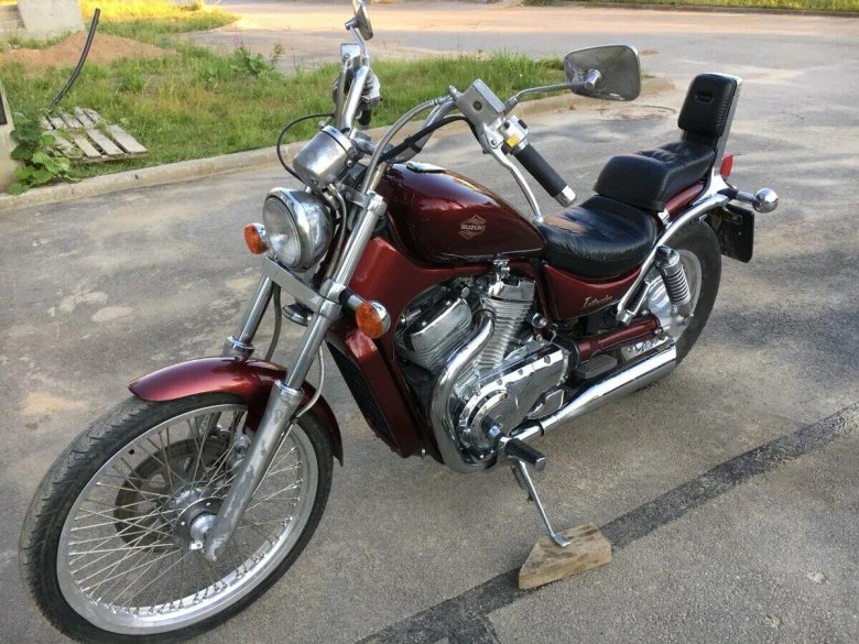 Сузуки интрудер 400