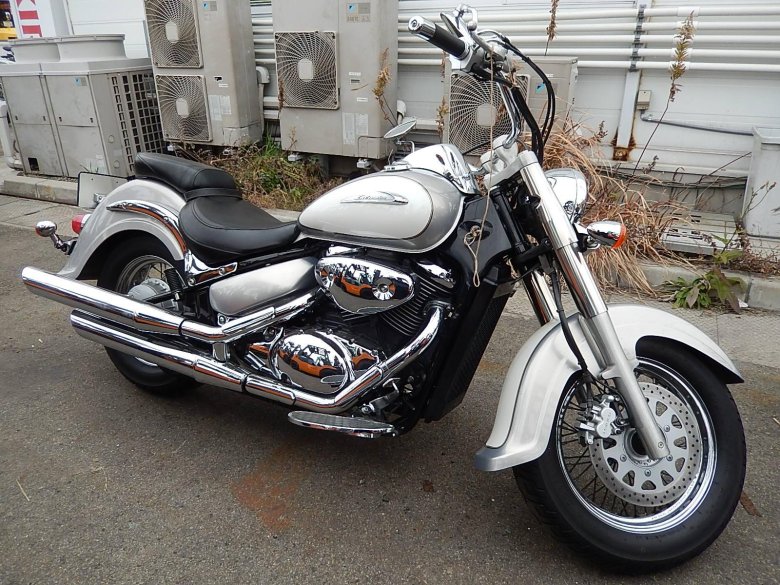 Сузуки интрудер 400