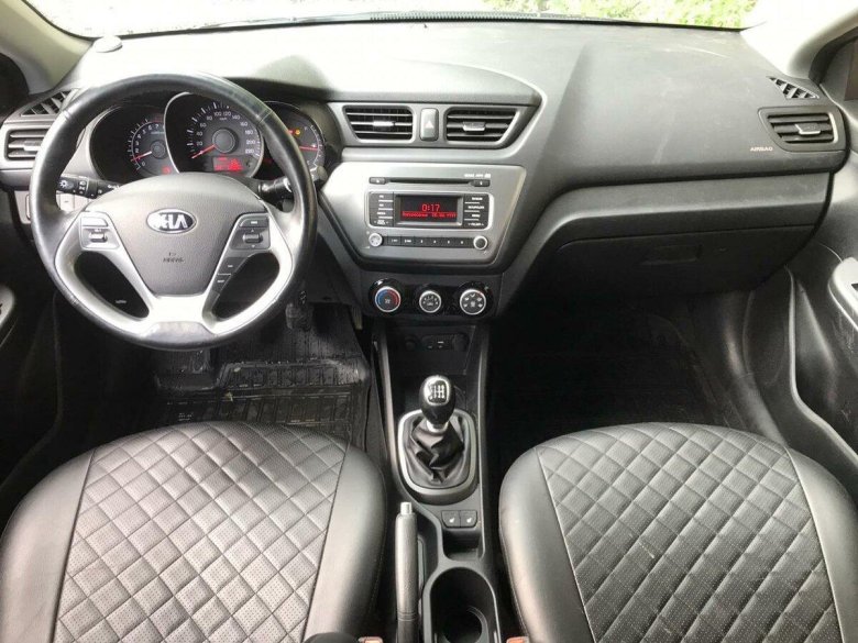 Kia Rio 3 салон