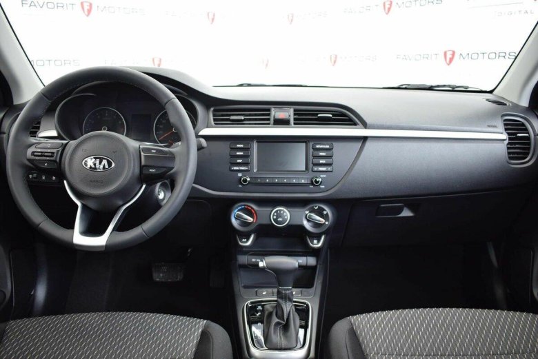 Киа Рио х-лайн 2019 Актив плюс