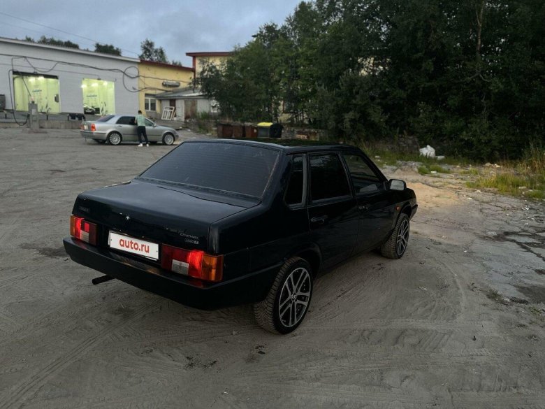 Ваз (lada) 21099