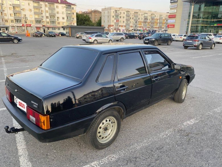 Ваз (lada) 21099
