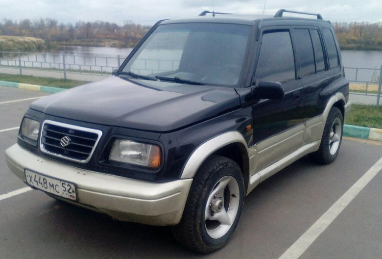 Suzuki grand vitara 1995