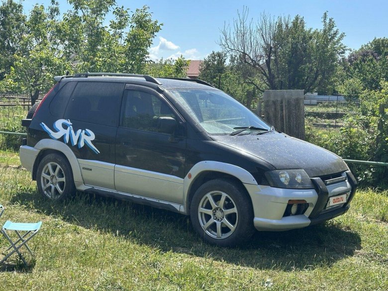 Mitsubishi rvr ii