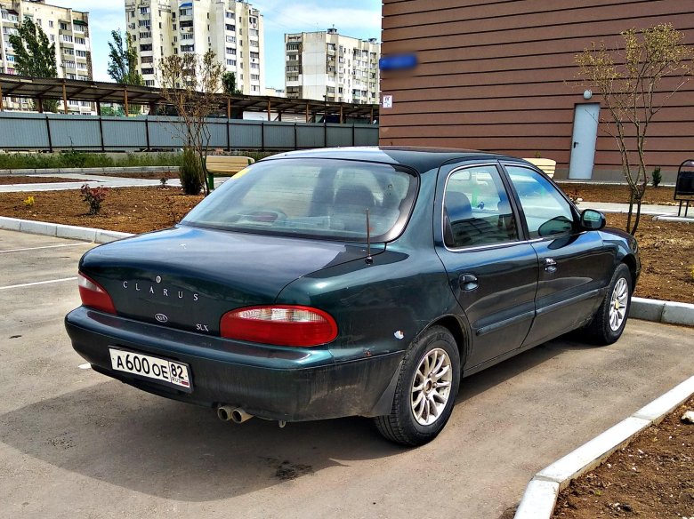 Kia Clarus