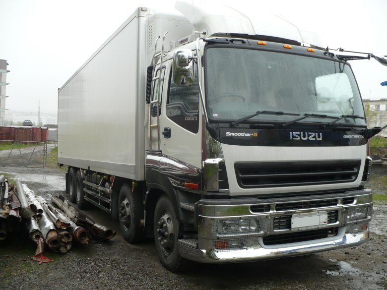 Исузу гига 4 осный