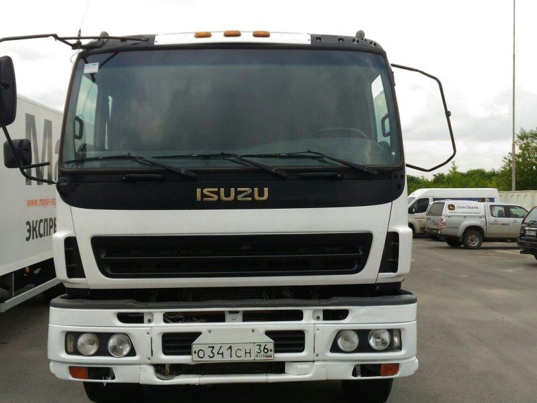 Isuzu giga