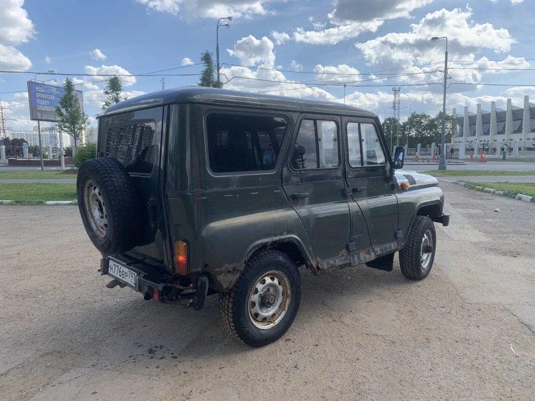 Внутри автомобиля