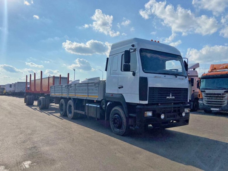 Автомобиль