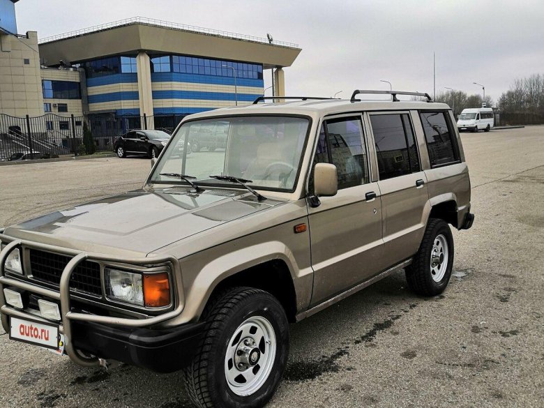 Isuzu trooper i