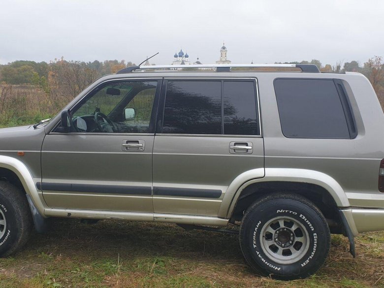 Isuzu trooper ii