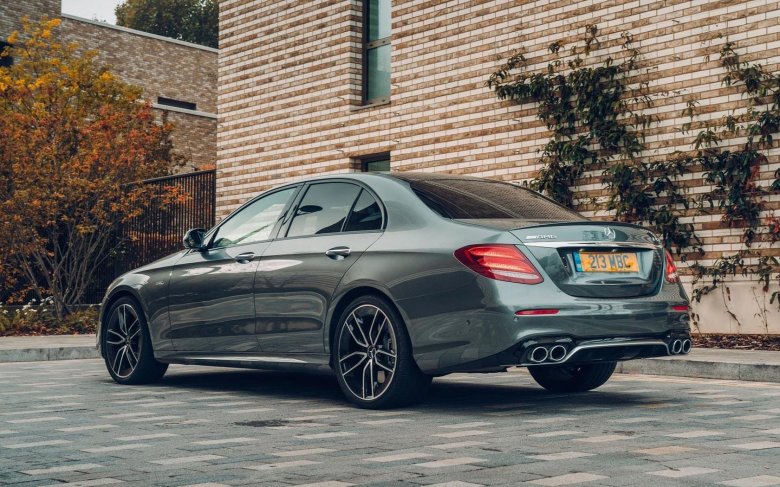 Mercedes-benz c-klasse amg iii (w204) рестайлинг