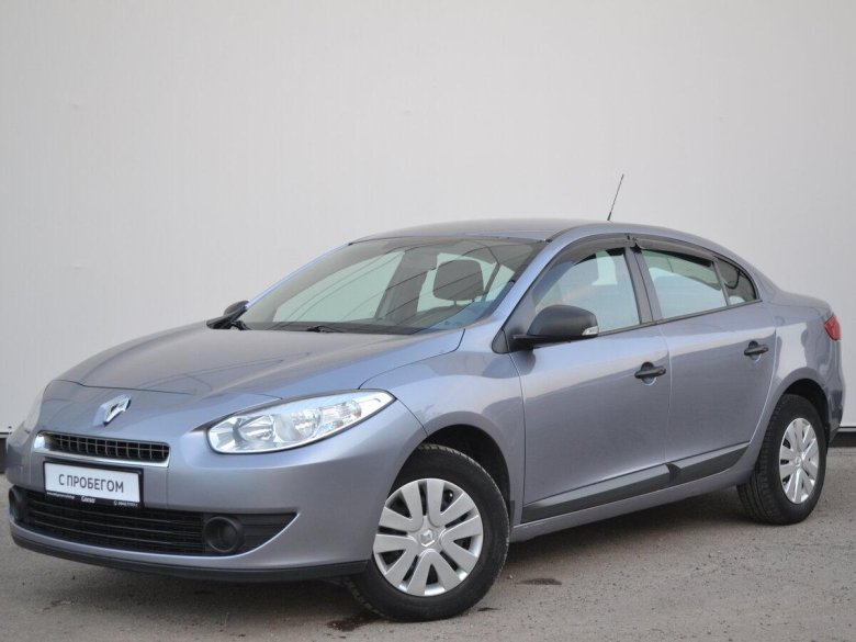 Рено Флюенс седан 2010