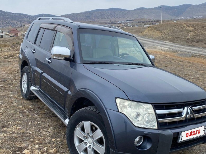 Mitsubishi pajero 2007