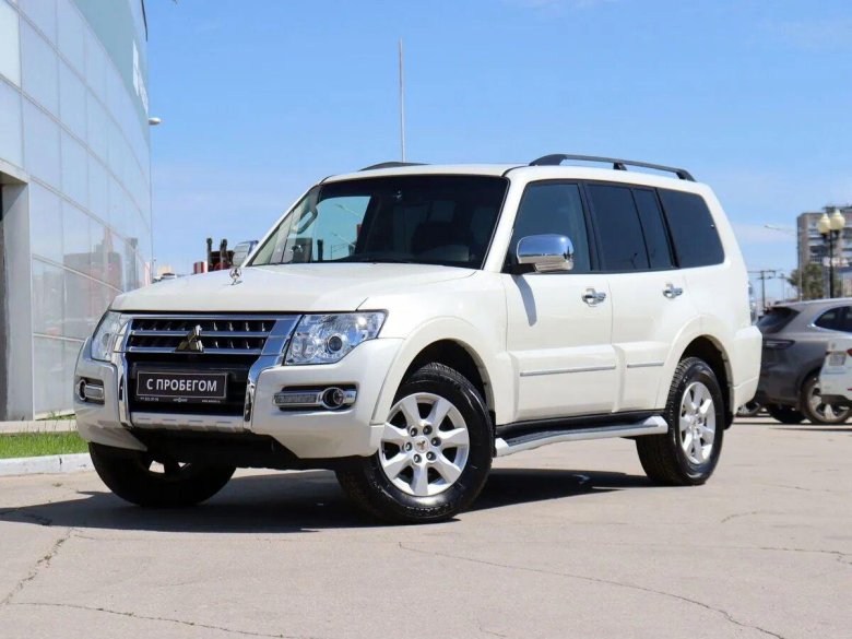 Mitsubishi pajero iv рестайлинг 2