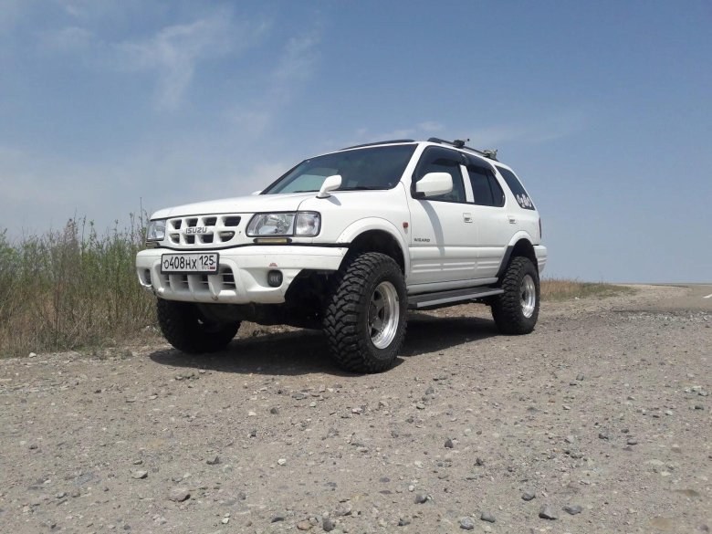 Isuzu Wizard 3.0