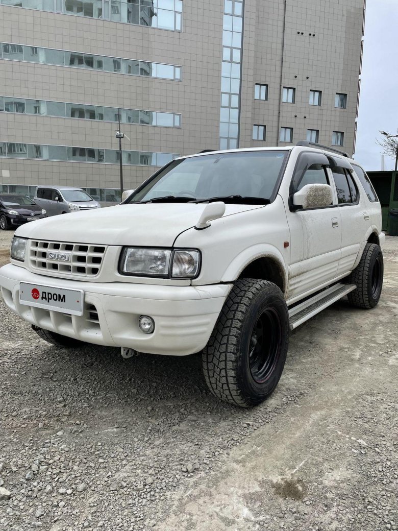 Исузу Визард 2001