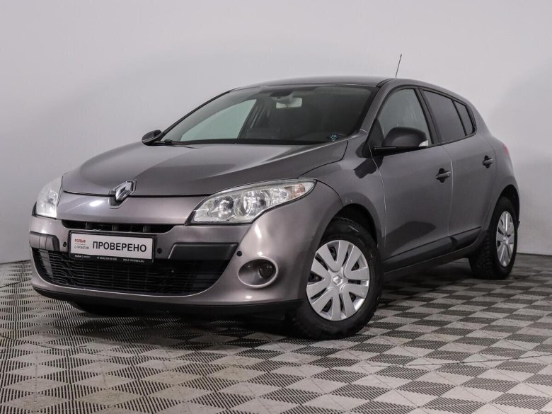 Рено Меган 2012 года