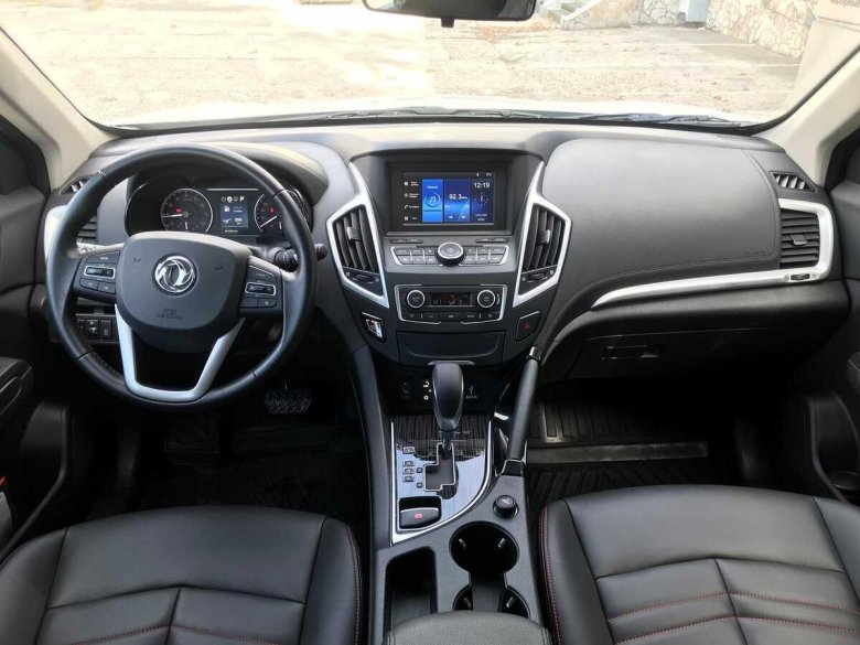 Донг Фенг ах7 комплектации