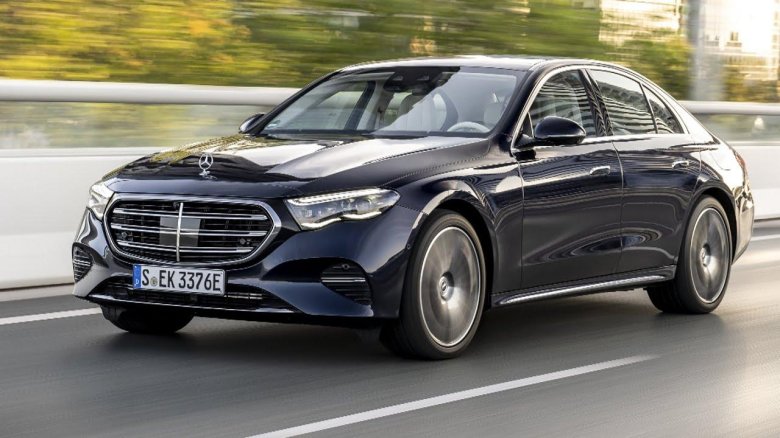 Мерседес с 300 2023