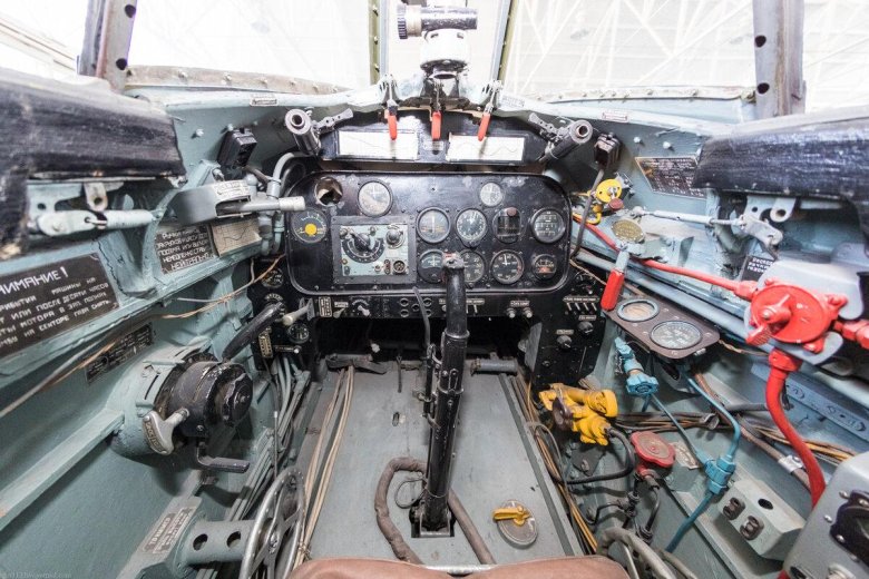 Ла 5 ФН кабина